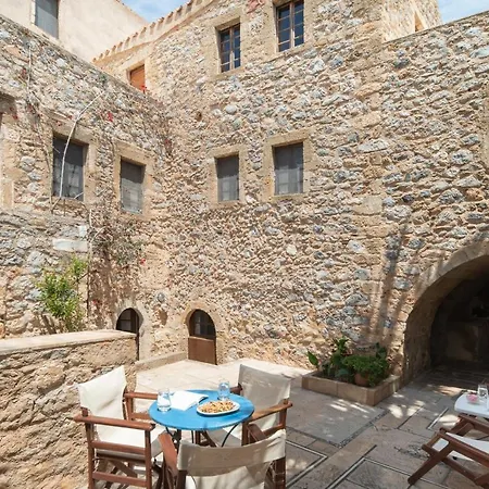 Menexes Suites Monemvasia-3