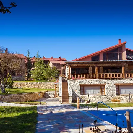 Vitina House-3