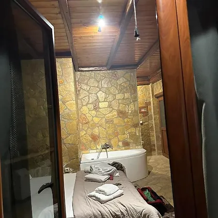 Eco Suites Zachlorou-2