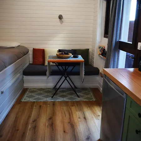Su Casa Studio-2