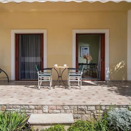 Pappas Family House-3