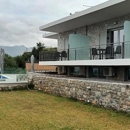 Verga'S Apartments-2