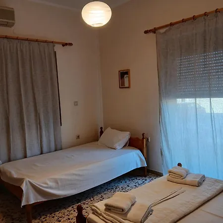 Kritikos Rooms-3