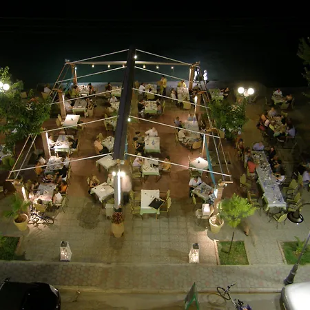 Hotel Kiani Akti-3