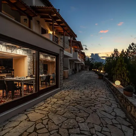 Kalavrita Botanica Hotel & Spa-3
