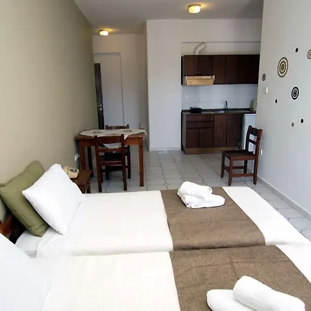 Kleopatra Traditional Hotel Apartments-2
