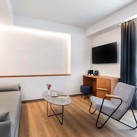 Days City Suites-3