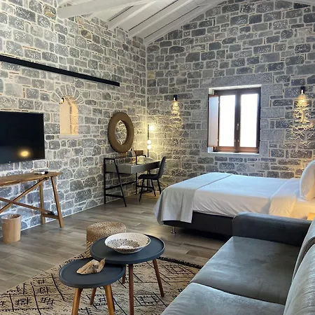 Manifest Boutique Hotel-3