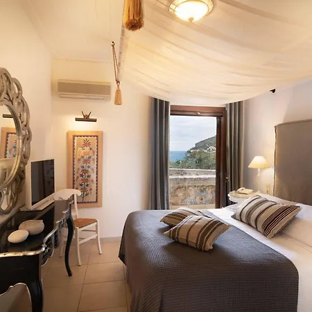 Porto Vitilo Boutique Hotel-3