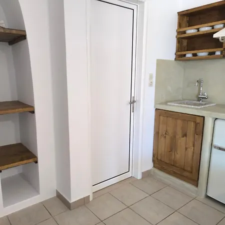 Studios Maniati-2