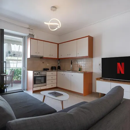 Anastasia'S Stylish Apartment 5' From The Center!-2