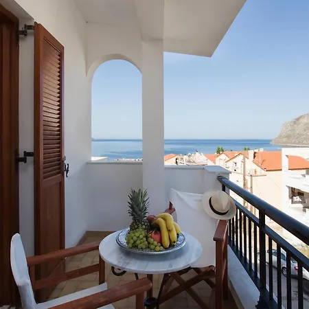Venetia Apartments-2