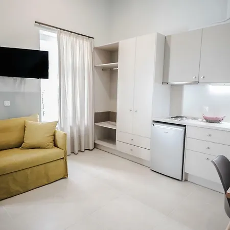 Stylish Studio Apartment - 1 House-2