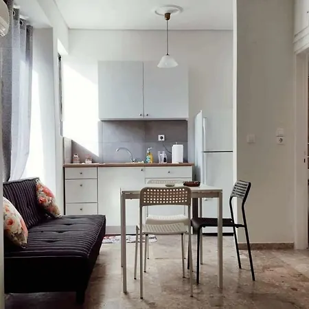Sunny Room-2