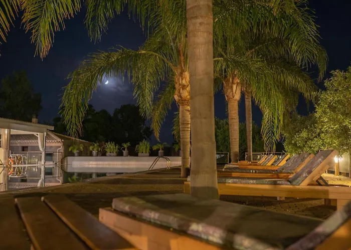 Zoe Seaside Resort Γιάλοβα