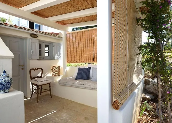 The Dutch Suite, romantic boutique guesthouse Porto Heli