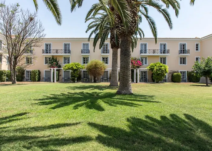 Hotels mit Schwimmbad in Nafplio