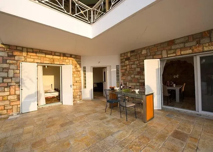 Hotel Emotions House Sunsets By The Pool Kalamata
