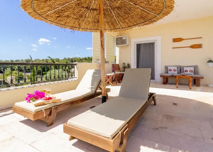 Villa House With Amazing Ocean View And Patio - Pool à Porto Heli
