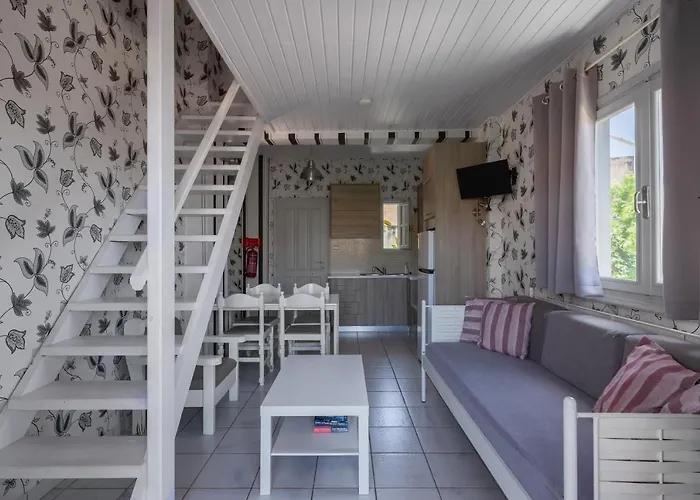 Potamaki Studios & Apartments Στούπα