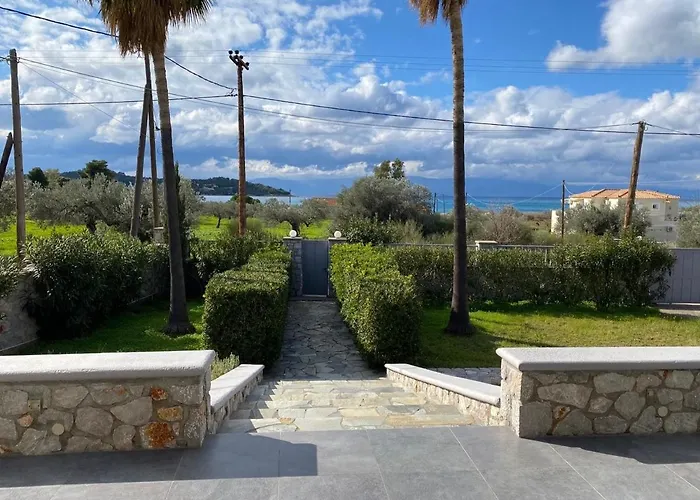 Porto Heli Quiet Villa By The Sea