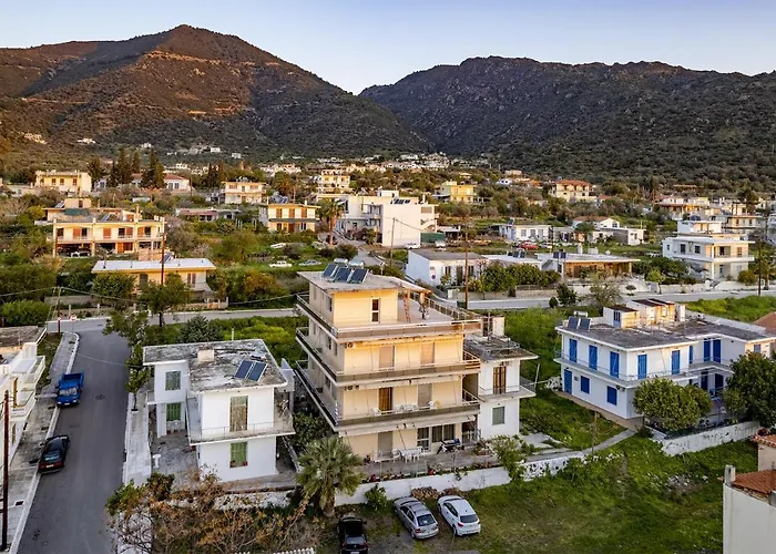 Pension Vienna Μέθανα