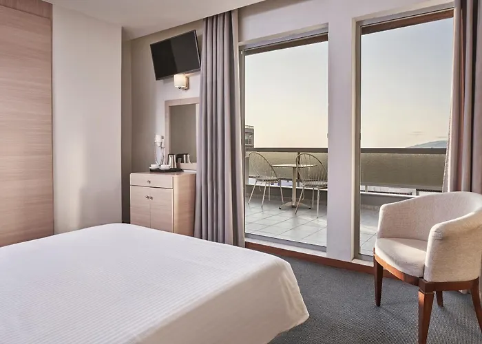 Mediterranee Πάτρα