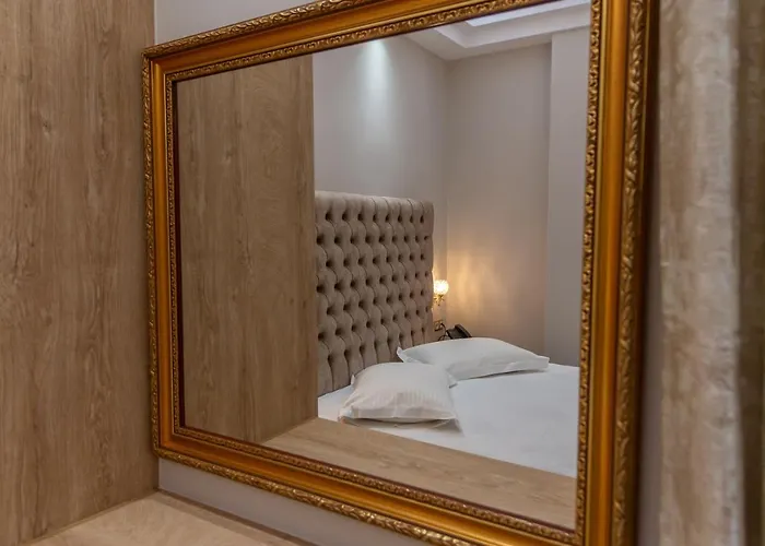 Agora Luxury Boutique Hotel Λουτράκι