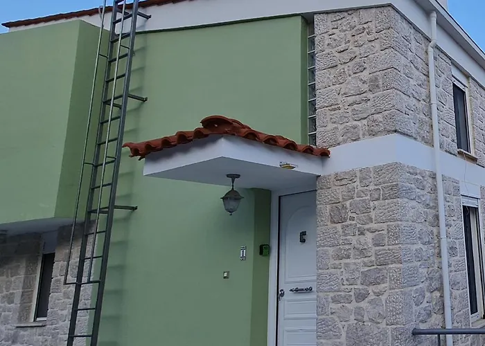 Villa Πέτρα, Ελιά Και Λεβάντα à Tolón