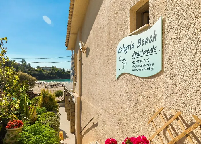 Hotels in Stoúpa