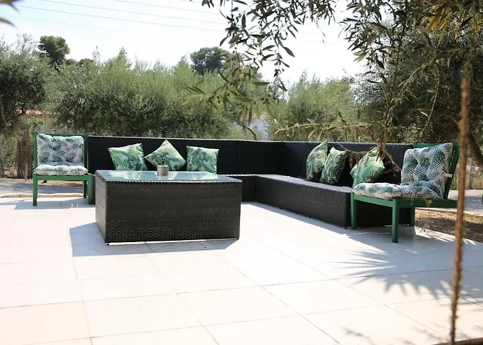 Pet friendly Hercules & Achilles 1 Apartment Porto Heli
