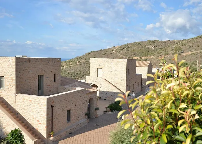 Akrolithi Boutique Hotel & Suites Οίτυλο
