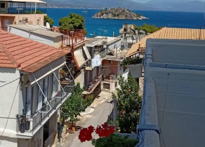 Studio Bellos Τολό