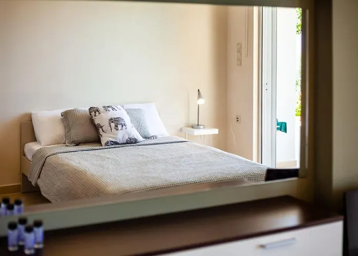Villa Aigli Fully Equipped Getaway - Seaview Lux Retreat Kalamata