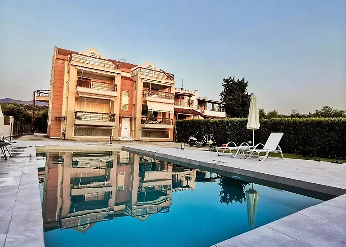 Ostria Seaside Apartments Πάτρα