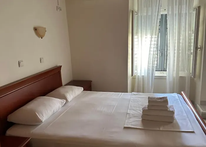 Mixalis Rooms Nafplio