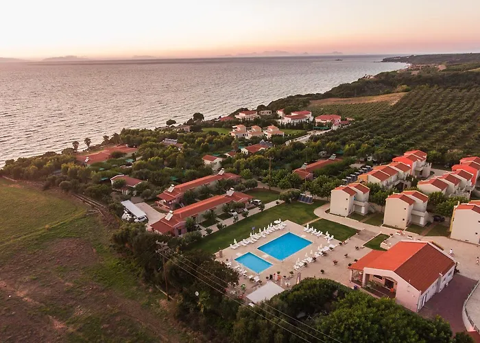 Fournia Village Kastro-Kyllini