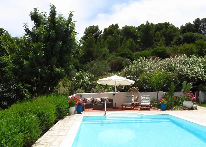 Villa Nova S.R Sea View Porto Heli acceptant les animaux