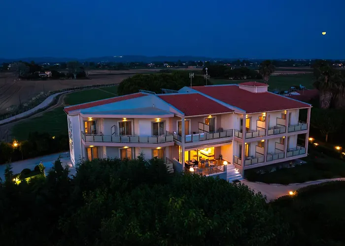 Harmony Hotel Κουρούτα