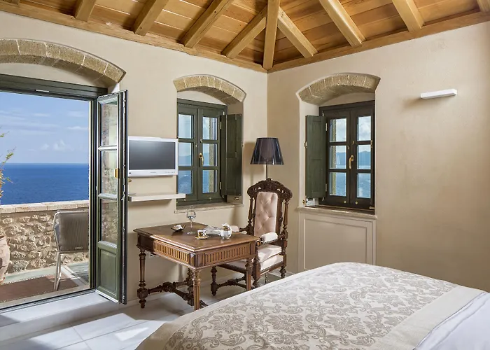 Moni Emvasis Luxury Suites Monemvasia