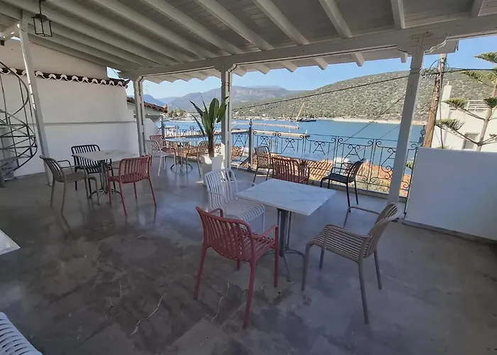Πανσιόν Ζωή Aparthotel Ερμιόνη