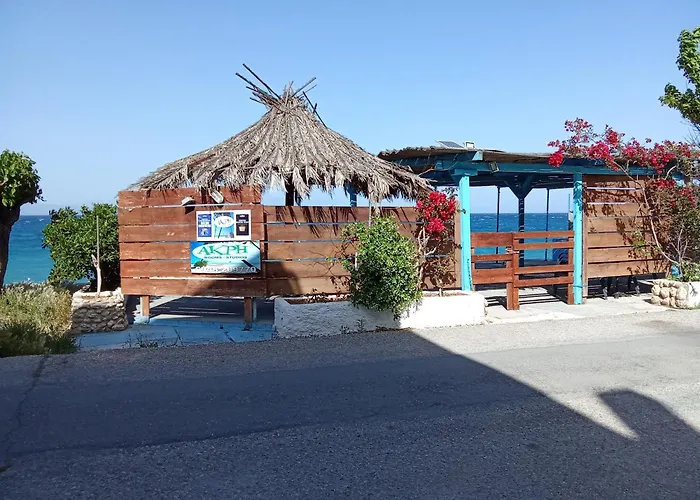 Akri Rooms Ακράτα