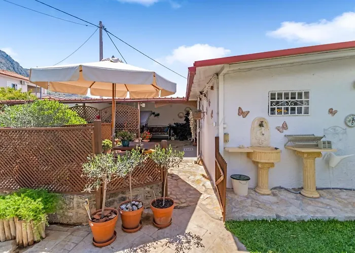 Ancient Corinth Guest House