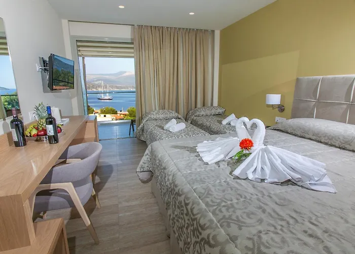 Paradise Lost Hotel-Apartments Tolón acceptant les animaux