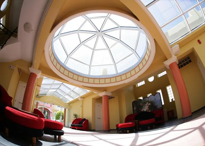 Hotel Cristina Maris Λουτράκι