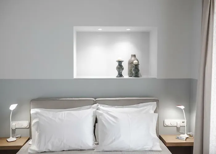 Stylish Studio Apartment - 1 House Kalamata